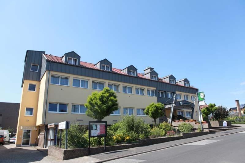 Hotel Wetterau - Self-Check-In Wolfersheim Exterior photo